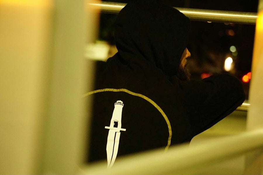 HALO ZIP HOODIE